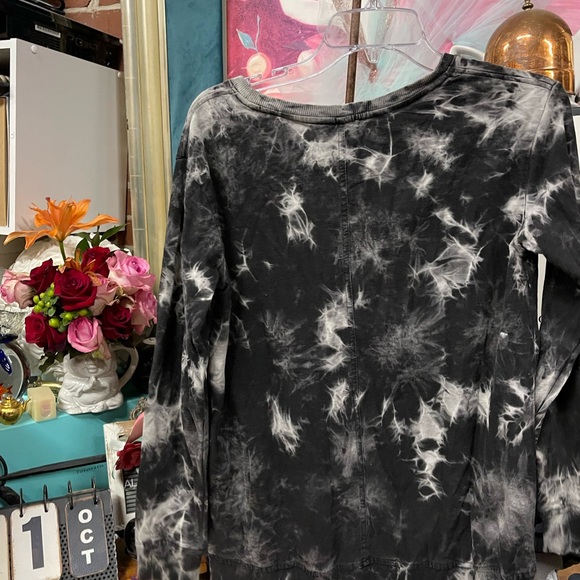 Jane and Delancey Sweatshirt Tie Dye Black Women's - Picture 4 of 4